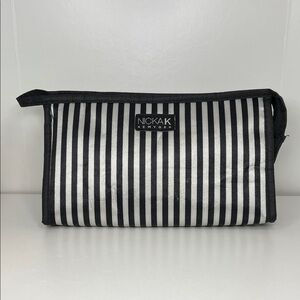 Nickak NewYork Makeup Pouch